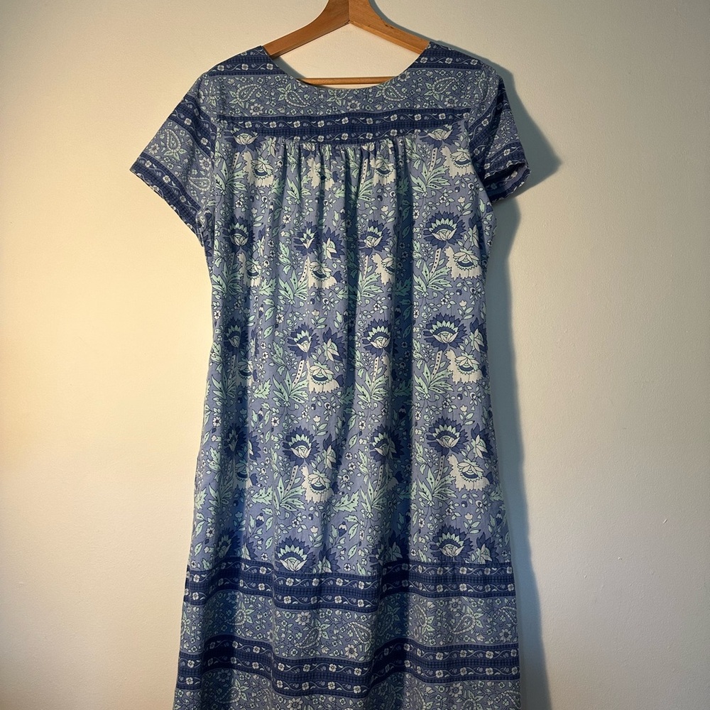 Floral Blue Short Sleeve Dress with Pockets